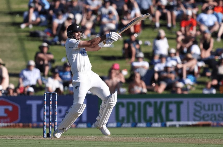 Top 5 Players with the Most Sixes in Test Cricket History