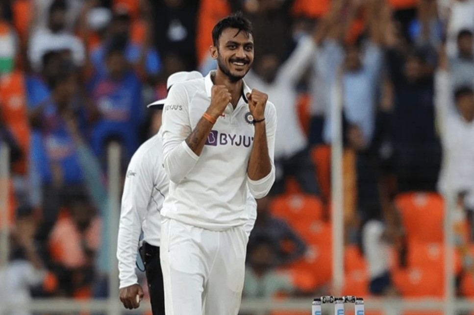 Top 5 India vs England Tests That Were Won by the 12th Man